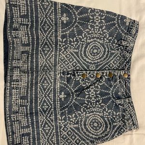 Free people patterned denim mini skirt (NEVER WORN)